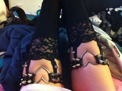 kittensplaypin:  pastel-goth-princess:  ❤  oooo me want 