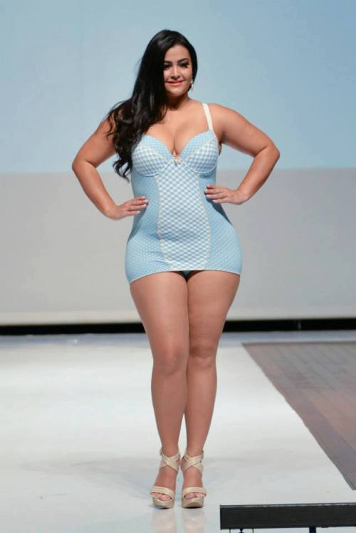 curvymodelsrocks:  Last week Saturday we had our first THEME DAY called “Brazilian Beauties”. We shared 5 pics of 40 different models. A few of them like Fluvia Lacerda, Babi Monteiro, Mayara Russi, Marlucia Felix, Silvia Neves, Tatiana Gaiao, Cleide