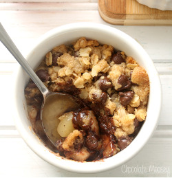 fullcravings:  Chocolate Chip Cookie Apple