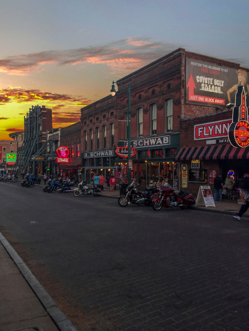 Nashville - Tennessee - USA (by annajewels) https://www.instagram.com/annajewels/