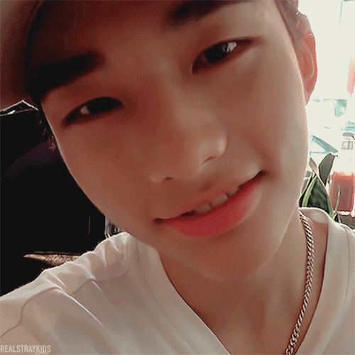 So When Is Dis Prince Of Man Gonna Post About His Hair On Instagram Mhm Hwang Hyunjin Expose Yourself