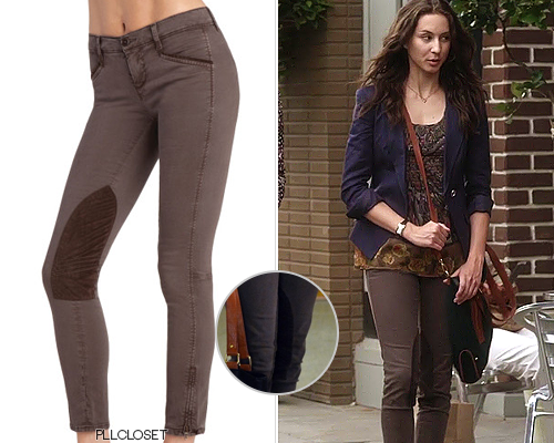 Spencer wore these J Brand  jodhpurs in 3x17 ‘Out Of The Frying Pan, Into The Inferno’. They’re sold