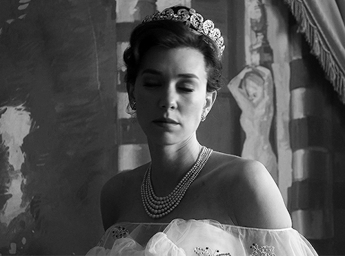 borgialucrezia: Vanessa Kirby as Princess Margaret in The Crown (2016)
