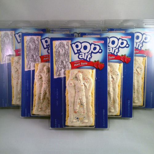 laughingsquid: Frosted Han Solo Frozen in Carbonite Pop-Tarts