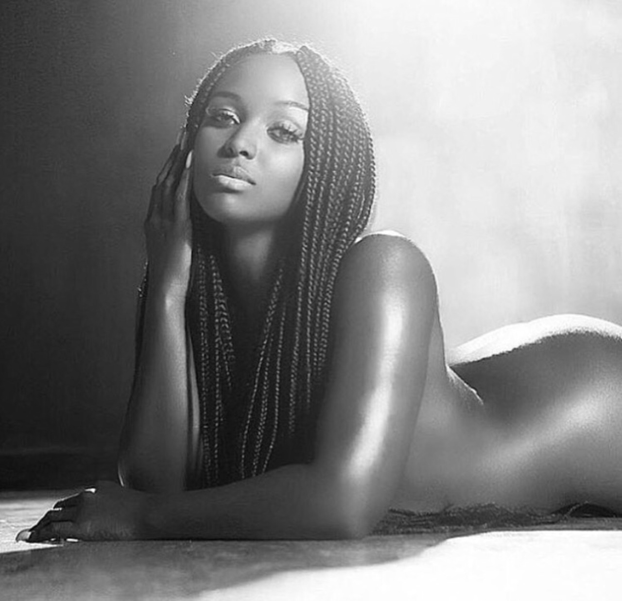 ThiS GuRL... HeaH...GoT Me "SpRuNg"!!