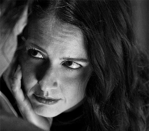 rootiscute: awesole: ”I’m sorry, can you repeat that? I’m deaf in this ear.”