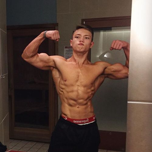 bulging teen muscles