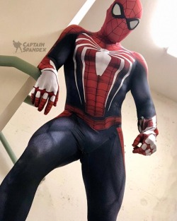 captnspandex:  Guarding the stairwell . . . #lycra #spandex #instagay #gaystagram #captnspandex #spandexmen #spandexfetish #gayboy #meninspandex #gayspandex #meninlycra #gaylycra #muscle #superherosunday #spidey #spiderman