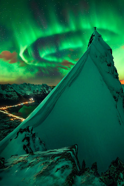 plasmatics-life:  In Green Company | Aurora (by Max J R) 