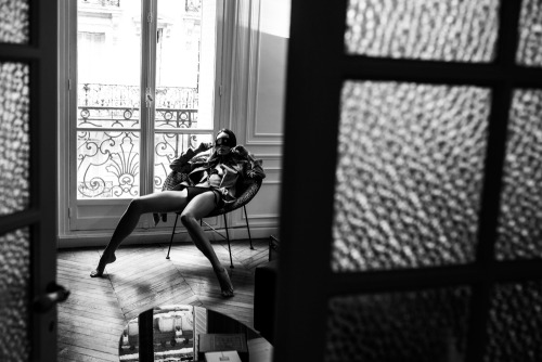 treskoff: Wanna play? by Jurij Treskow. 2014. Paris