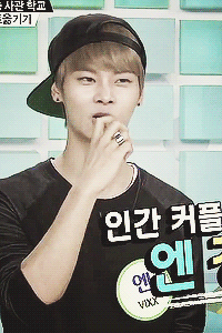 pppinky:  And he uses them pretty often well. 