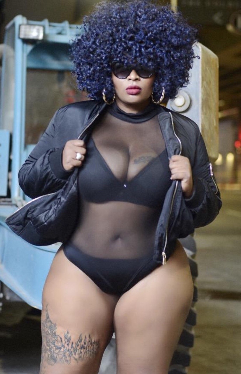 bbworship:  Vetta  Beautiful black woman