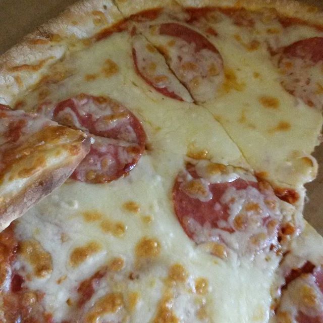 pizzzzzzzzzzzzza:  #MyStopover #pizza #iceland #yummy by kirstymartin81 http://ift.tt/1H4ey4B