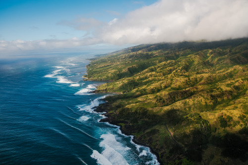 chopper over maui - easily one of my favorite experiences on the island is flying high above it and 