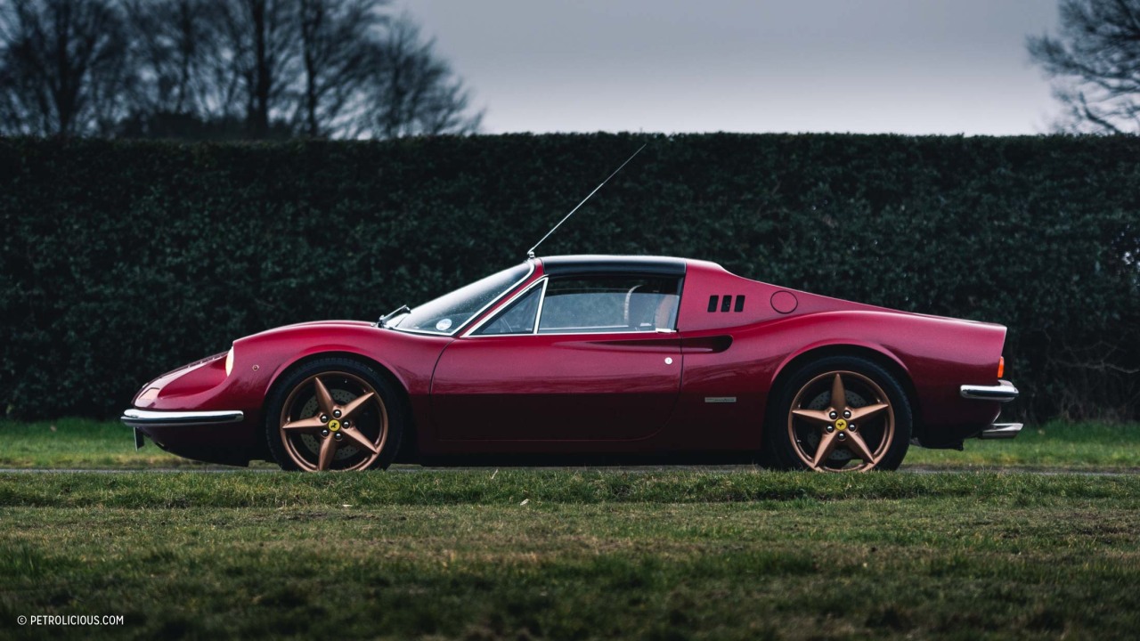 chromjuwelen:  Best Of Both Worlds: A Ferrari V8-Powered Dino.