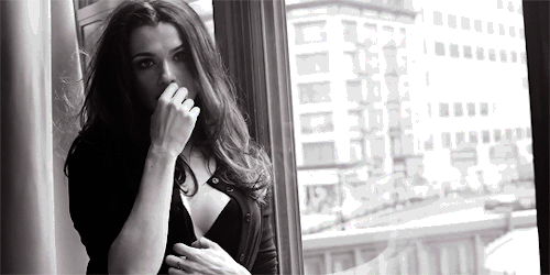 redishotter: dianasofthemyscira: Rachel Weisz for Esquire UK, February 2010 #celebritycrush  what sh