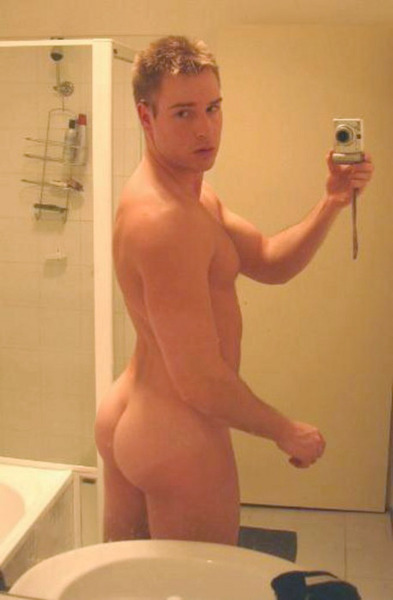 dashboardbutts:  Dashboard Butts: Cam &amp; Phone Butts Series For more hot butts