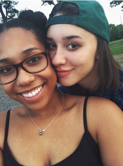 adorablelesbiancouples:  Happiest 6 months of my life.