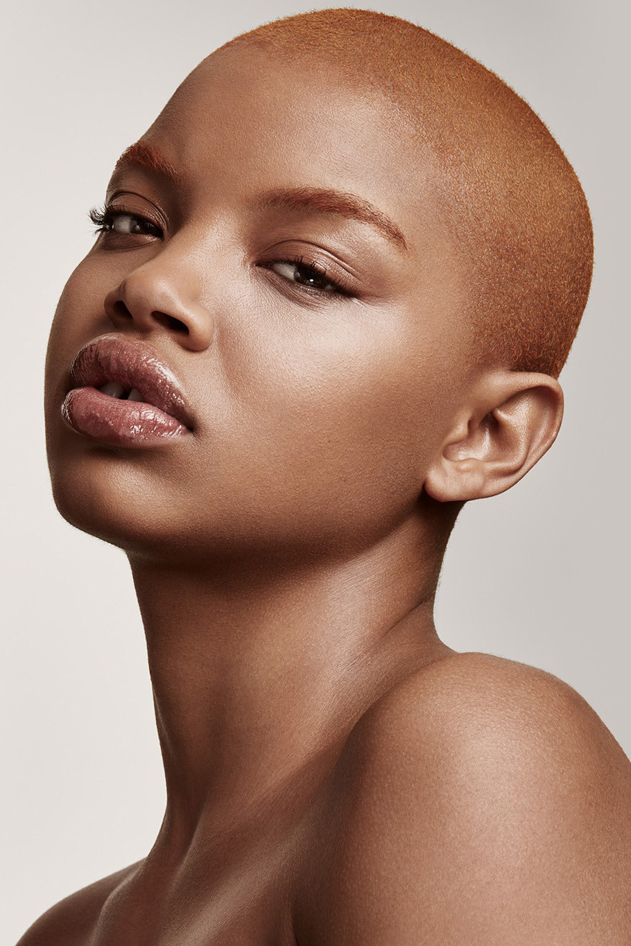 Represented models. - FENTY BEAUTY by Rihanna Model: Simone 'Slick