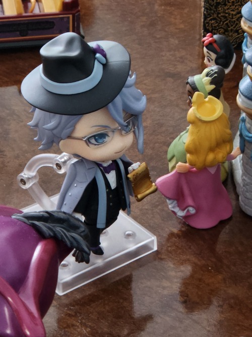 I Heard Someone (xCanadensis, I Believe) Say That This Cinderella Doll Looks Like A Businesswoman...