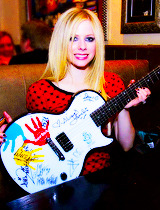 Sex avrillavigine:  ABC of Avril Lavigne: [G] pictures