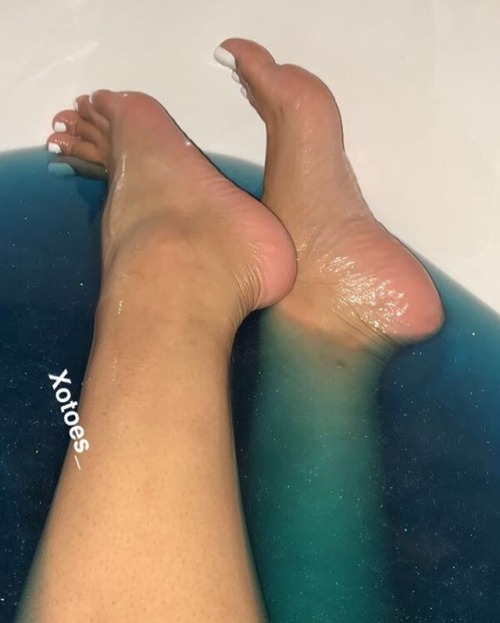 Porn photo PrettyFeet