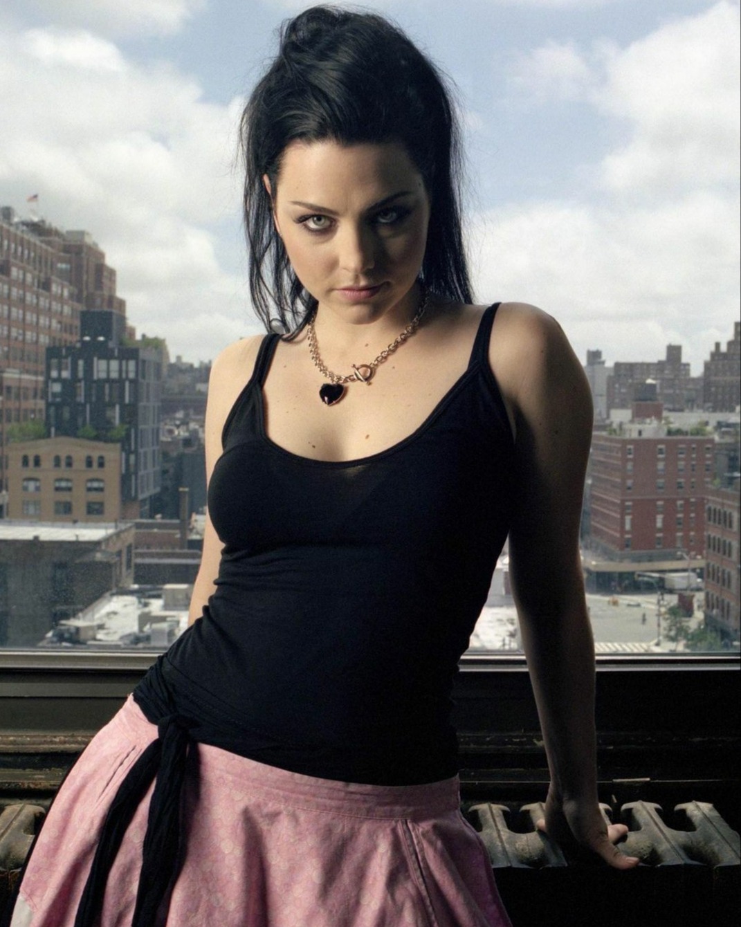 dark, cold seafloor — Amy Lee // Evanescence Photoshoot 2006