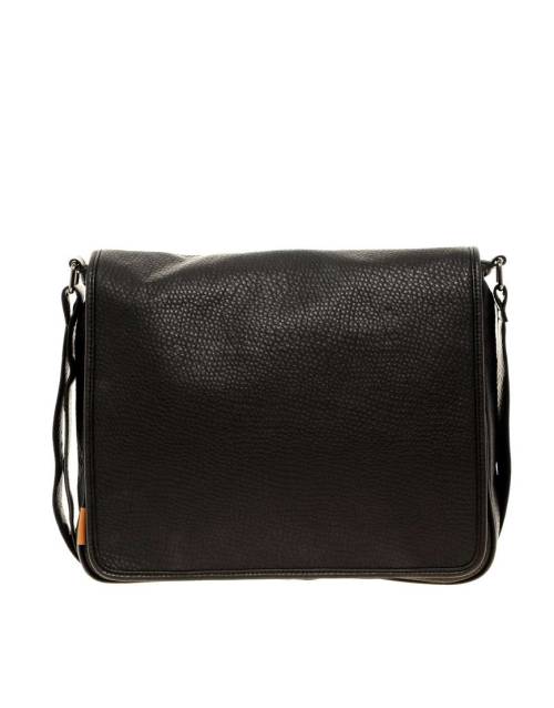 never-under-dressed:  ASOS Satchel