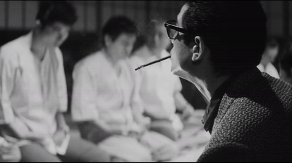 Pale Flower (1964)