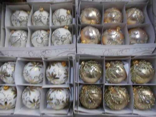 Christmas balls - bombki choinkowe.