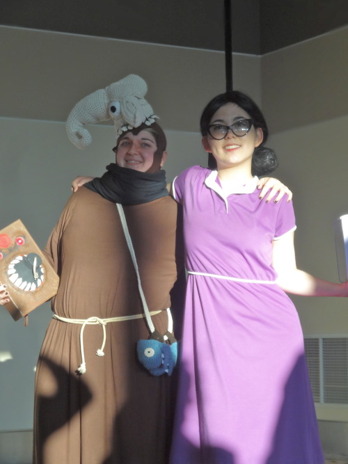 gigigachi:  Meet the Misc. Cast of Team Fortress 2! Light Color Miss Pauling- grossberg Merasmus- wahrsagerTentaspy- lithefider Please let me know who the cosplayers are so I may tag them! The sun hated us. That is all  Oh my fucking god my face in the