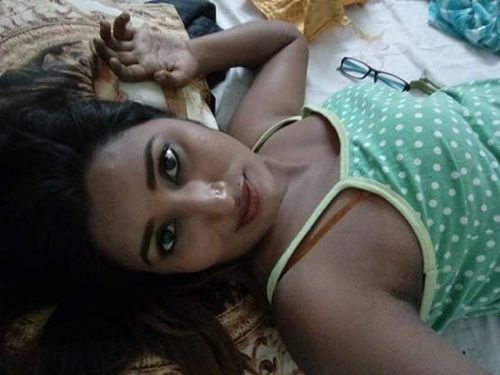 Runstar Desi Mallu Aunty