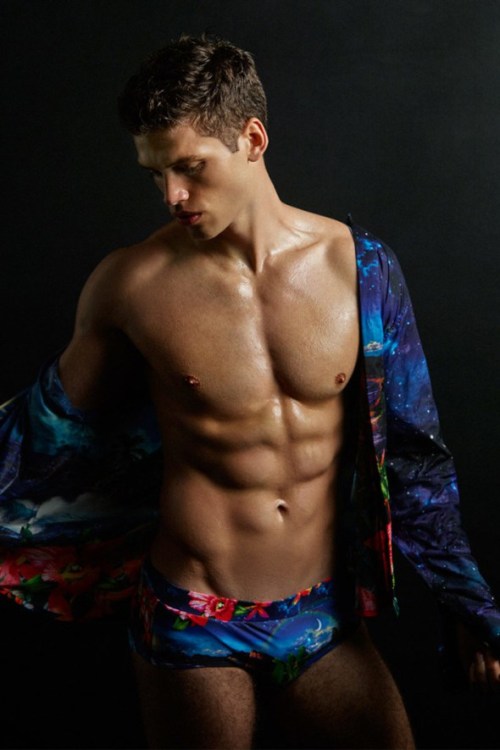 adonizm:    Gabriel Loureiro by Daniel Mattar   