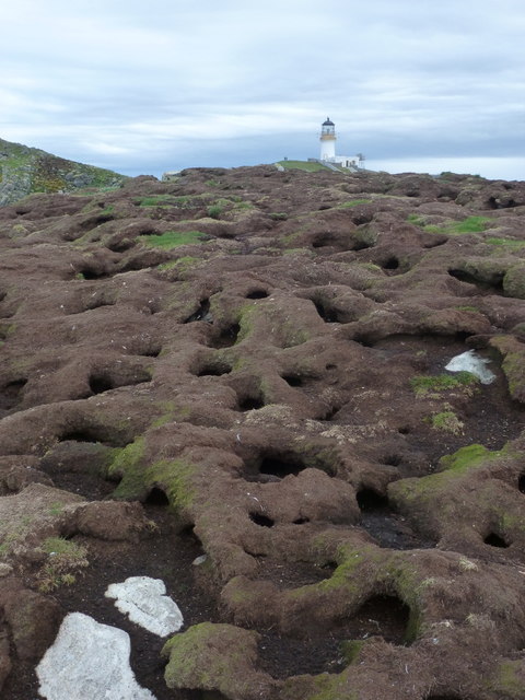 missedinhistory:  The Flannan Isles lighthouse on Eilean Mór in Scotland’s Outer