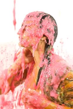 glamourgunge:  Nude sliming for Sasha B