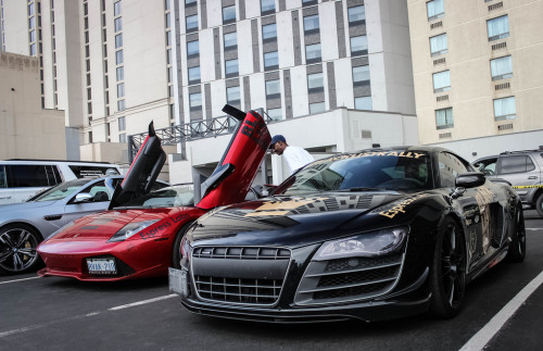 therealcarguys:  Twin Turbo R8 GT with a very nice Murcielago [4756x3076] [OC] - http://amzn.to/1bxGVMr