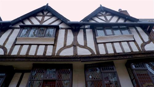 Mulberry Hall, Stonegate, York, England.Ok so it sags a little but it was built in the 15th Century!