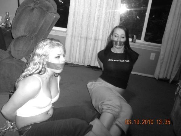 luvshinyducttape:  Gotta love the amateur bondage shots (except for the Bindher one,