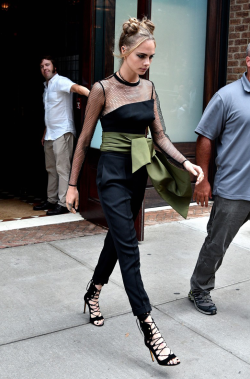 daiilycelebs:    7/29/16 - Cara Delevingne leaving her hotel in NYC.   
