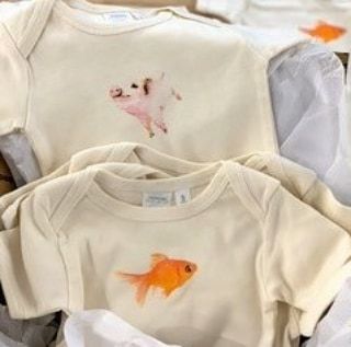 Fresh delivery of #baby #onesie by the adorable @_eunco  . . . #organiccotton #babyshower  #cute #ba