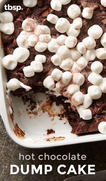 hotchocolateparadise:Hot Chocolate Dump Cake