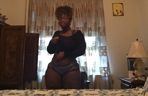 x-somebodys-mistake-x:  Slowly but surely learning to love & embrace my body