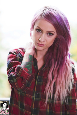 allsuicidegirls:  Delacour