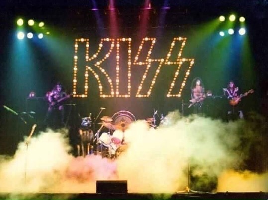 Posted @withregram • @acefrehleysshadow #Kisstory January 15, 1977Denver, CO 🇺🇸McNichols ArenaPromoter: Feyline ProductionsOther act(s): Uriah HeepReported audience: 16,137 / 17,344 (93.04%)Reported gross: 贎,900Set list(s):Detroit Rock CityTake