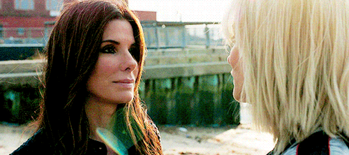 kats-mcnamara:  “Oh, honey, is this a proposal?”“Baby, I don’t have a diamond yet.” Ocean’s 8 (2018)