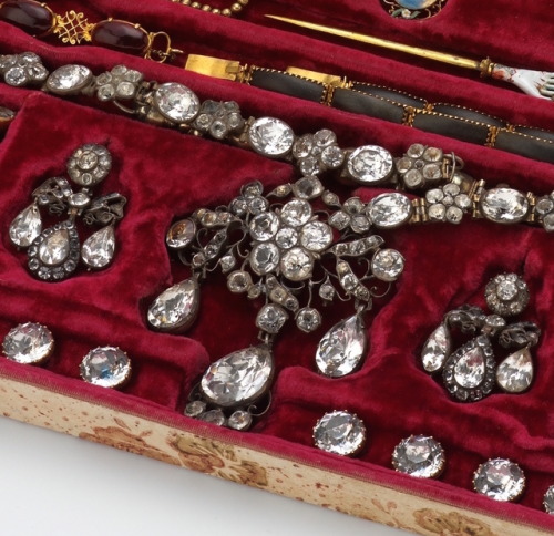 From the jewellery box of Helene Cathrine Büchler of Linderud Manor, OsloThis was her wedding presen