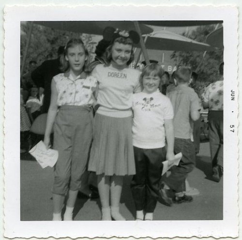 fifties-sixties-everyday-life:Mouseketeer Doreen Tracey with fans, Disneyland 1957.
