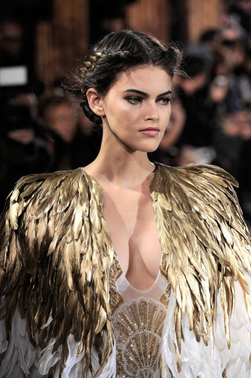 myunexpectedd:  Gold feathers, Zuhair Murad S/S 2014