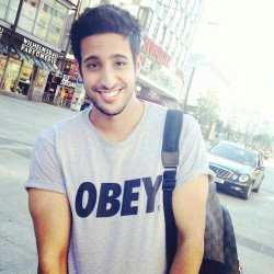 staystrongandkeepsmile:  Sami Slimani unter