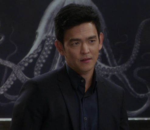 labassistantlucas: I’m watching The Mindy Project and a wiLD JOHN CHO APPEARED 